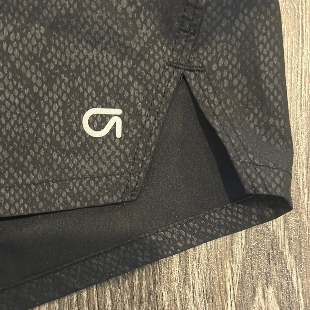 Gap Black Patterned Athletic Shorts - image 5